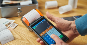 Sparen Sie bis zu 50 % und mehr bei Ihrer Zahnbehandlung